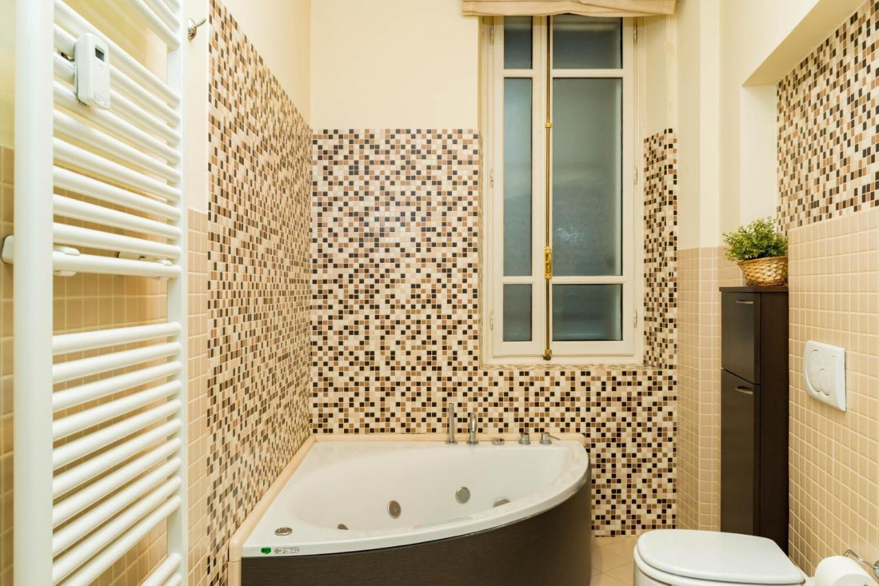 Alessandria Central Apt 10Min Walk Central Station المظهر الخارجي الصورة
